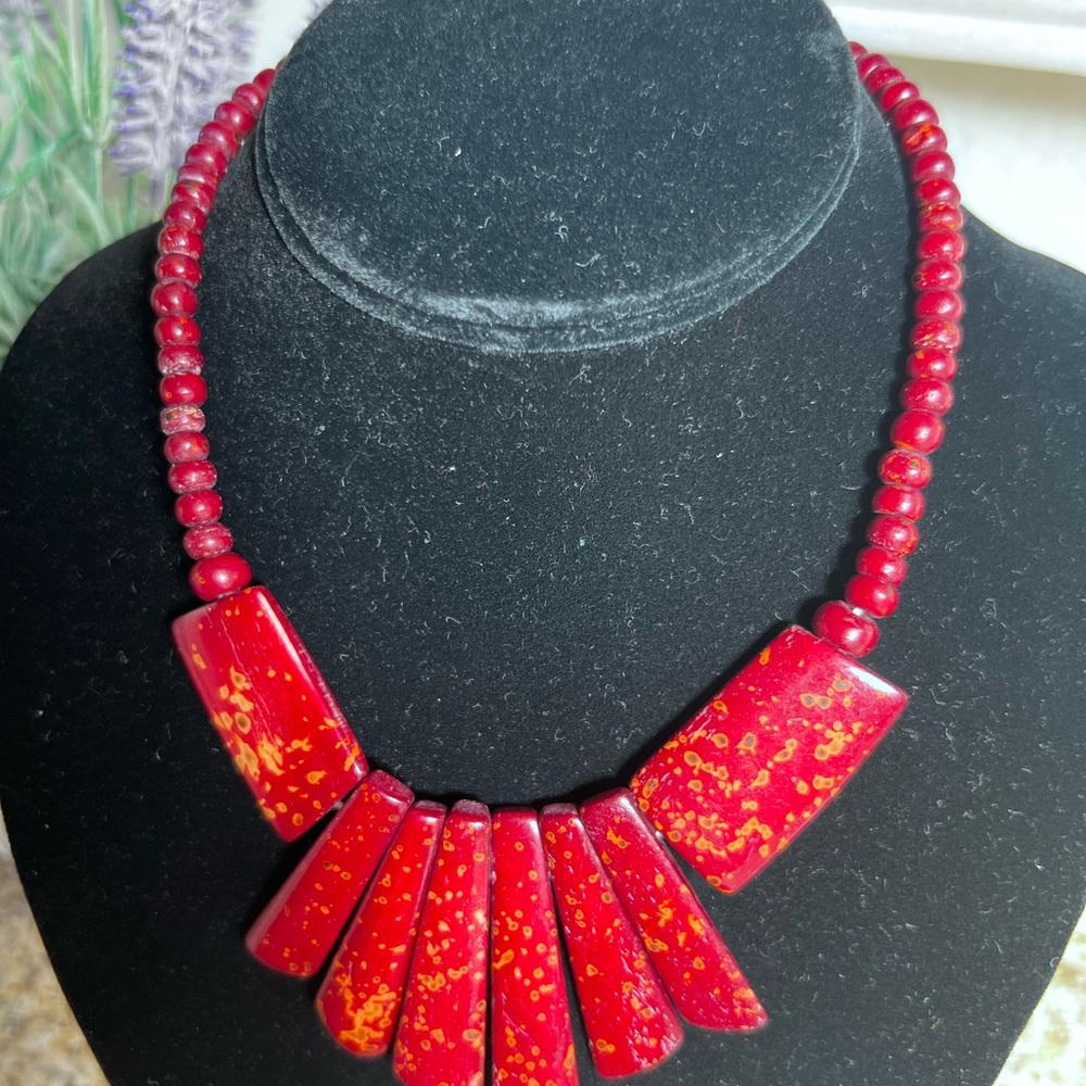 Elegant Red Beaded Necklace